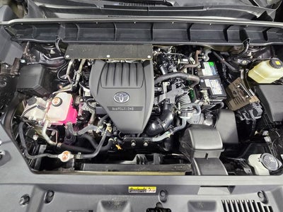 2024 Toyota Highlander LE 4D Sport Utility