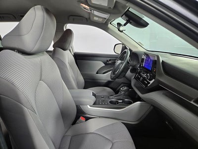 2024 Toyota Highlander LE 4D Sport Utility