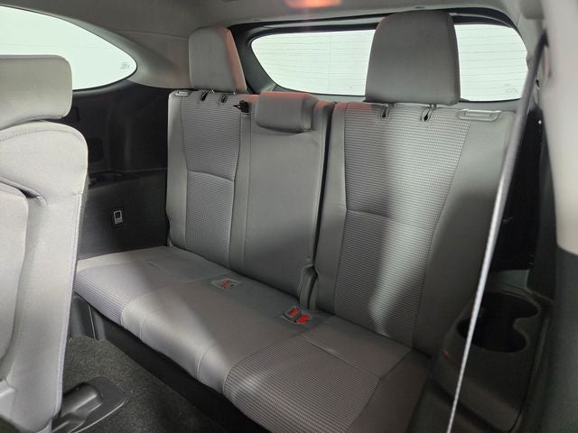 2024 Toyota Highlander LE 4D Sport Utility