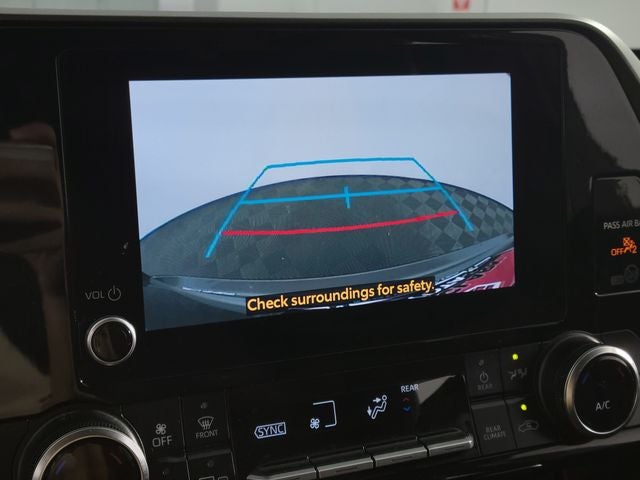 2025 Toyota Highlander LE 4D Sport Utility