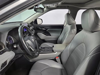 2023 Toyota Highlander XLE 4D Sport Utility