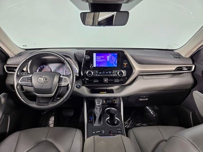 2023 Toyota Highlander XLE 4D Sport Utility