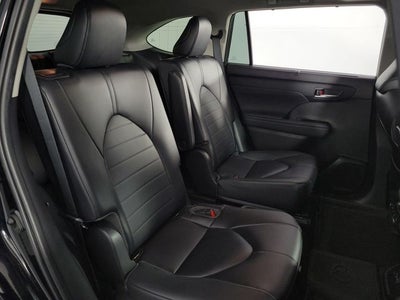 2023 Toyota Highlander XLE 4D Sport Utility