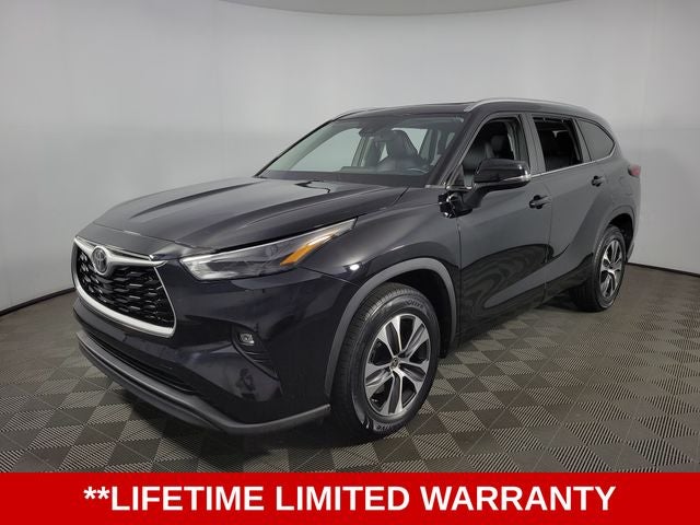 2023 Toyota Highlander XLE 4D Sport Utility