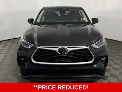 2025 Toyota Highlander LE 4D Sport Utility