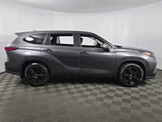 2023 Toyota Highlander LE 4D Sport Utility