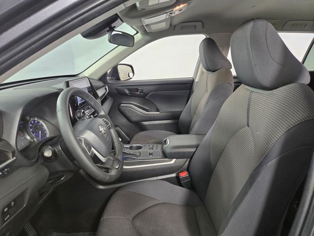 2023 Toyota Highlander LE 4D Sport Utility
