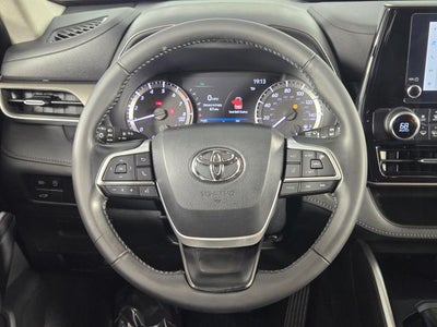 2023 Toyota Highlander LE 4D Sport Utility