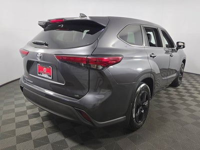 2023 Toyota Highlander LE 4D Sport Utility