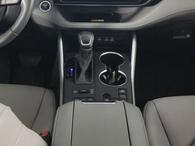 2024 Toyota Highlander XLE 4D Sport Utility