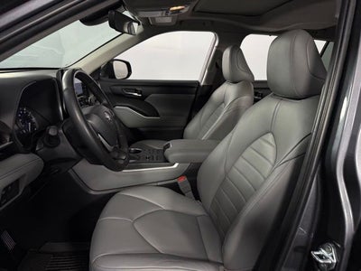 2024 Toyota Highlander XLE 4D Sport Utility