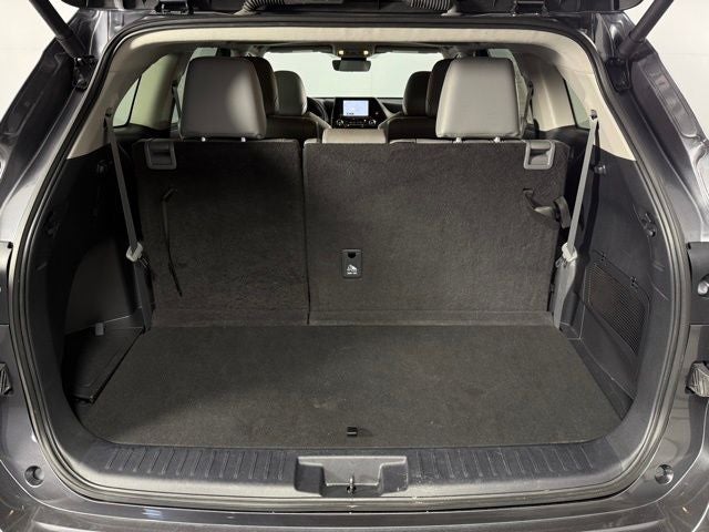 2024 Toyota Highlander XLE 4D Sport Utility