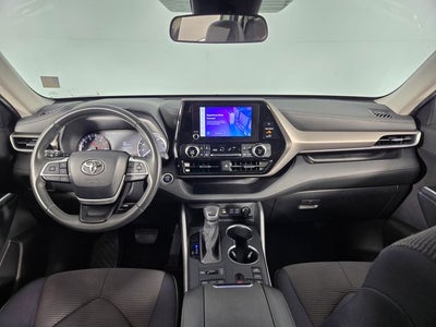 2024 Toyota Highlander LE 4D Sport Utility