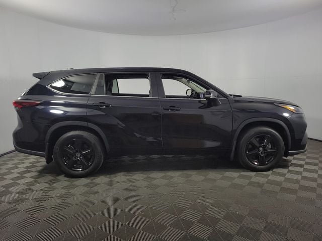 2024 Toyota Highlander LE 4D Sport Utility