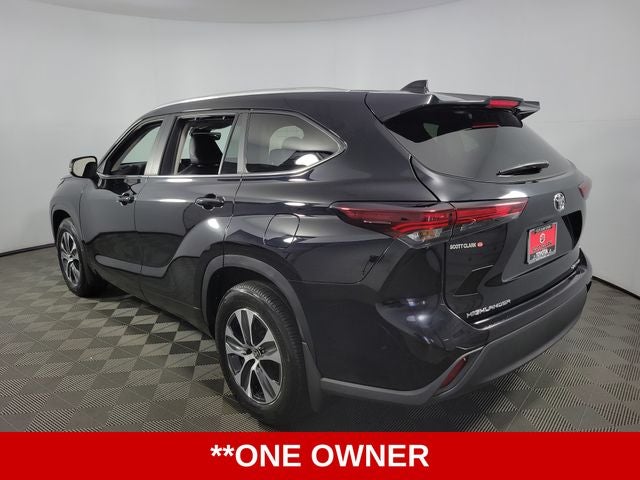 2026 Toyota Highlander XLE 4D Sport Utility