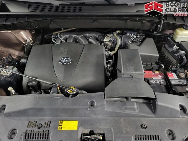 2017 Toyota Highlander XLE 4D Sport Utility