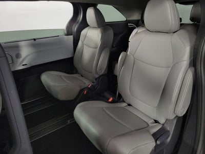 2025 Toyota Sienna XLE 4D Passenger Van