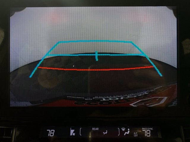 2024 Toyota Sienna XLE 8 Passenger