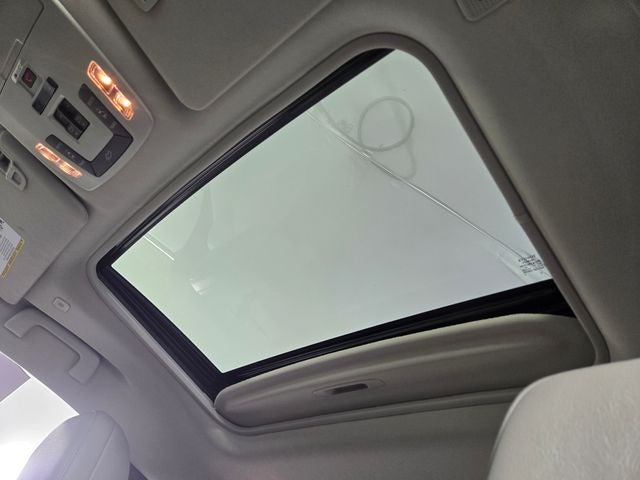 2025 Toyota Sienna XLE 8 Passenger