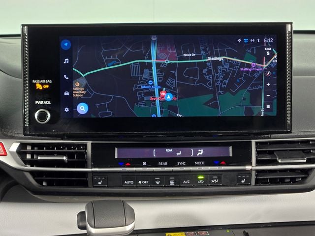 2025 Toyota Sienna XLE 8 Passenger