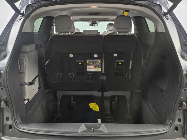 2025 Toyota Sienna XLE 8 Passenger