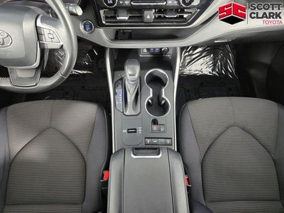 2022 Toyota Highlander LE 4D Sport Utility