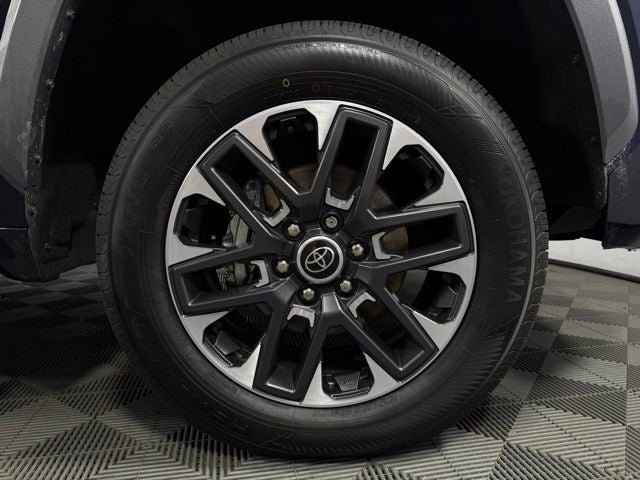 2023 Toyota Tundra Limited 4D CrewMax