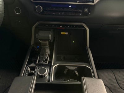 2023 Toyota Tundra Limited 4D CrewMax