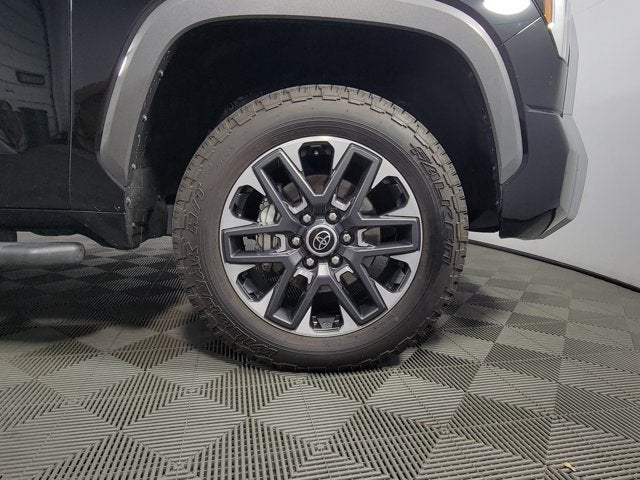 2023 Toyota Tundra Limited 4D CrewMax