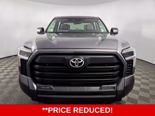 2022 Toyota Tundra SR5 4D CrewMax