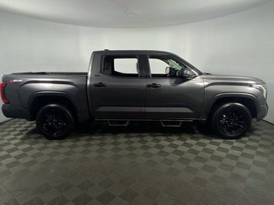 2022 Toyota Tundra SR5 4D CrewMax