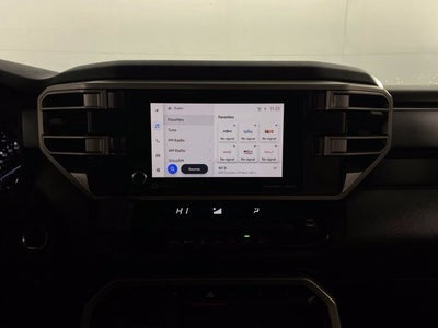 2022 Toyota Tundra SR5 4D CrewMax