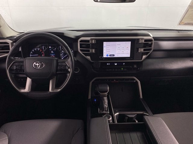 2022 Toyota Tundra SR5 4D CrewMax
