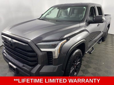2022 Toyota Tundra SR5 4D CrewMax