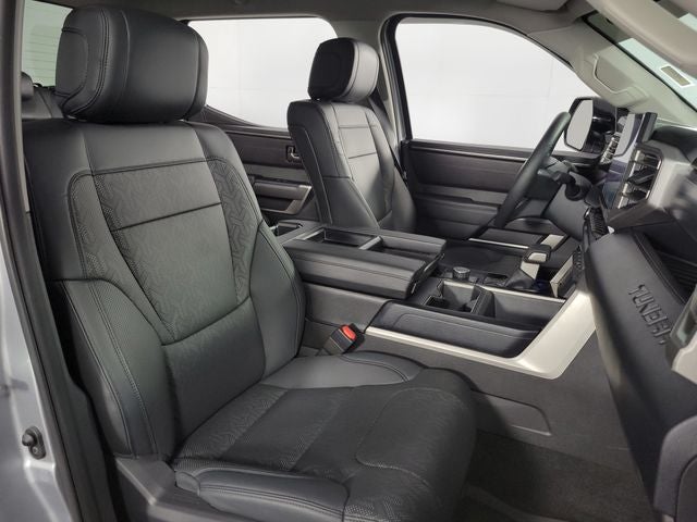 2024 Toyota Tundra SR5 4D CrewMax