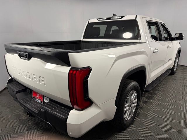 2023 Toyota Tundra SR5 4D CrewMax