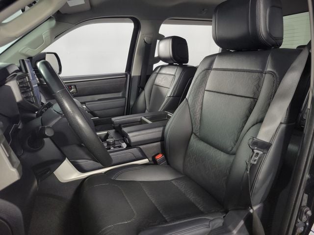 2023 Toyota Tundra SR5 4D CrewMax