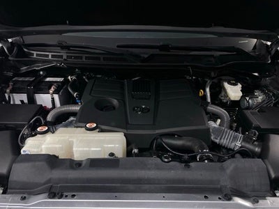 2022 Toyota Tundra SR5 4D CrewMax