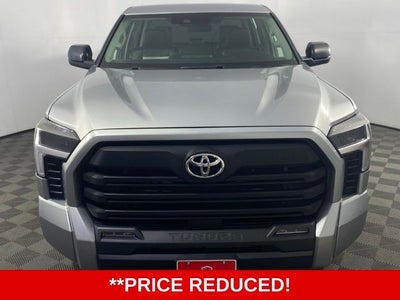 2022 Toyota Tundra SR5 4D CrewMax