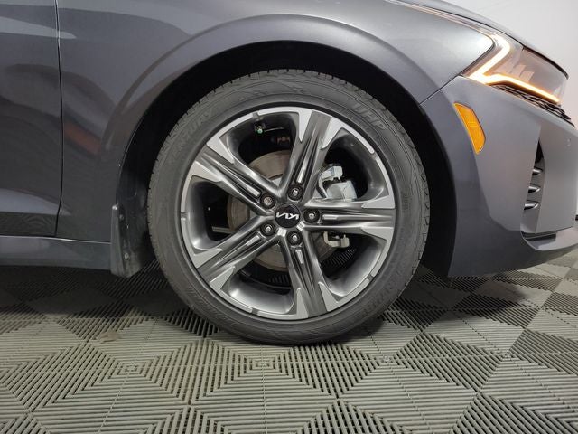 2022 Kia K5 EX 4D Sedan