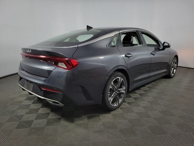 2022 Kia K5 EX 4D Sedan
