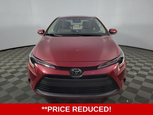 2025 Toyota Corolla LE 4D Sedan