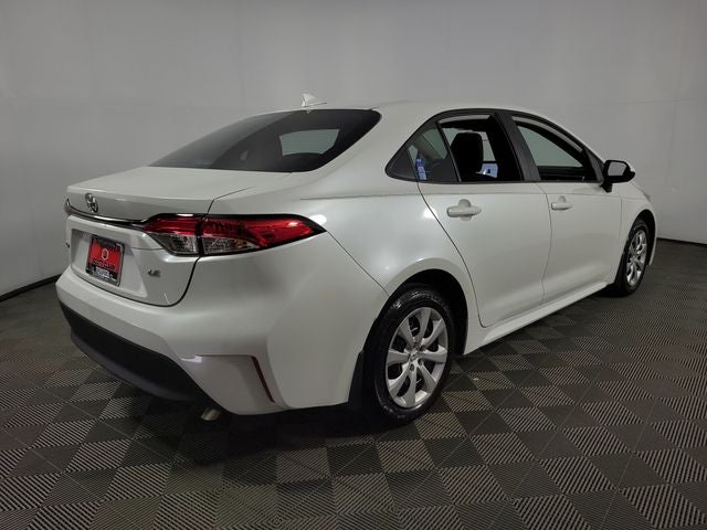 2026 Toyota Corolla LE 4D Sedan