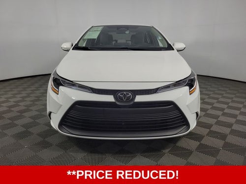 2025 Toyota Corolla LE 4D Sedan