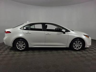 2026 Toyota Corolla LE 4D Sedan