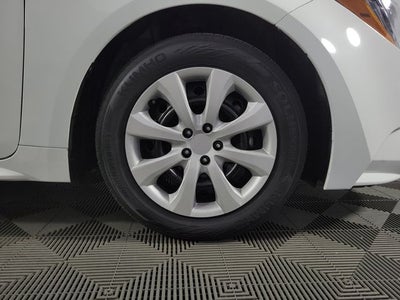 2024 Toyota Corolla LE 4D Sedan