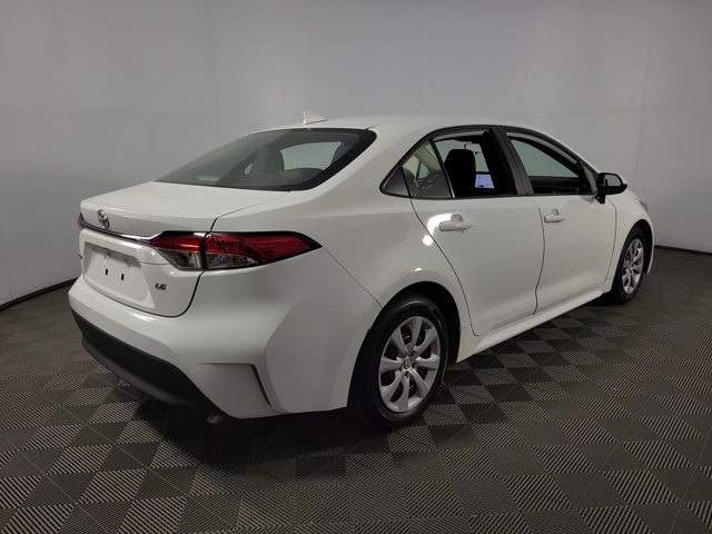 2024 Toyota Corolla LE 4D Sedan