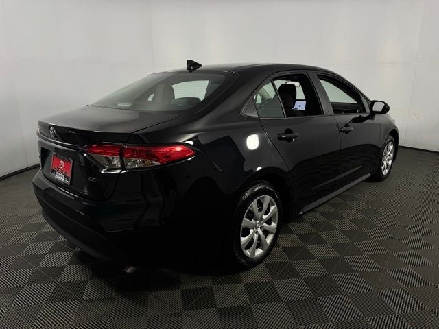 2026 Toyota Corolla LE 4D Sedan
