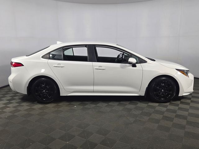2023 Toyota Corolla LE 4D Sedan