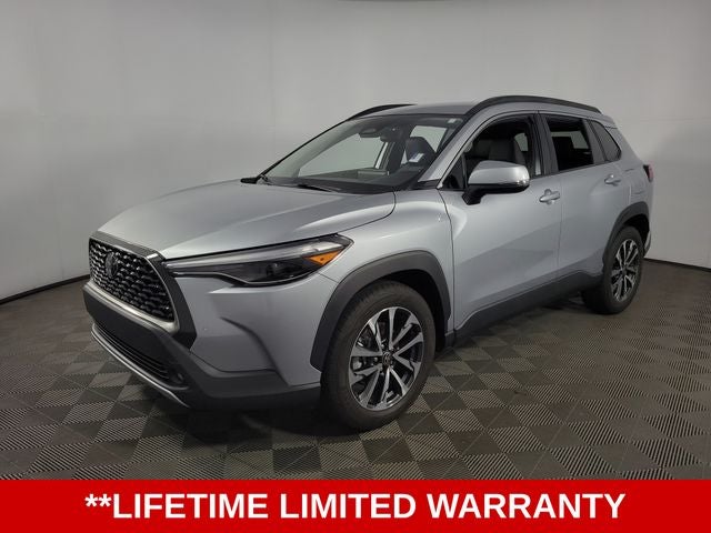 2024 Toyota Corolla Cross XLE 4D Sport Utility